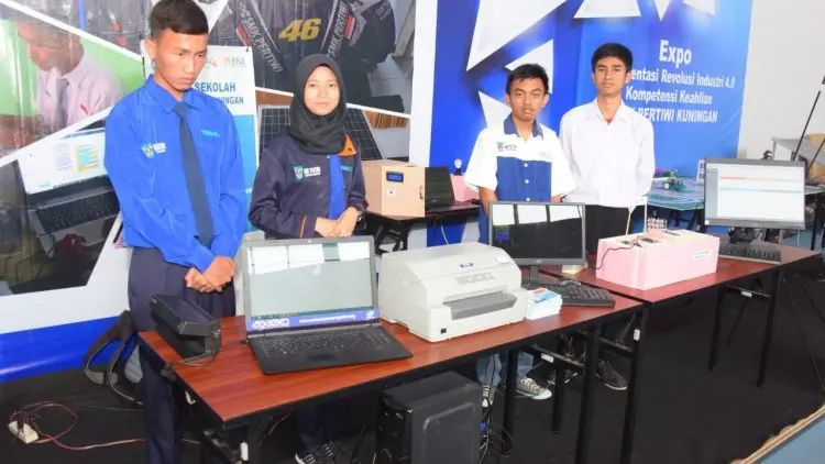 Lulusan SMK di Jabar Harus Punya 'BMW'