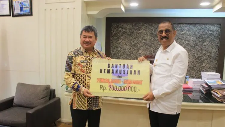 Pemkab Garut Bantu Korban Gempa Ambon