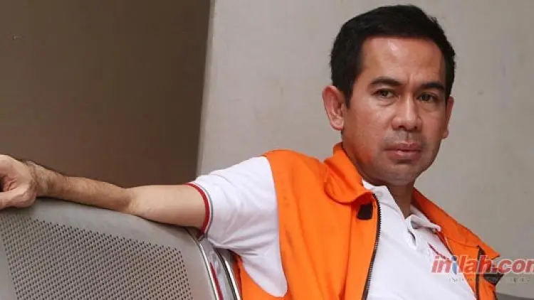 Dakwaan Suami Walikota Airin Setebal 300 Halaman