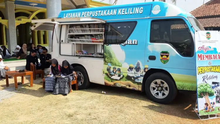 Begini Cara Anne Tingkatkan Minat Baca Masyarakatnya