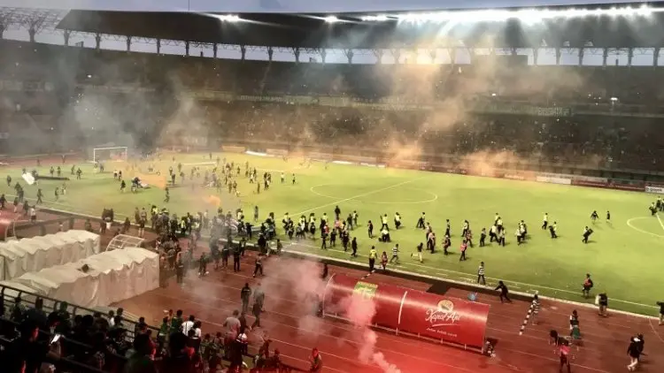Persebaya Dihukum Laga Tanpa Penonton Sampai Akhir Musim