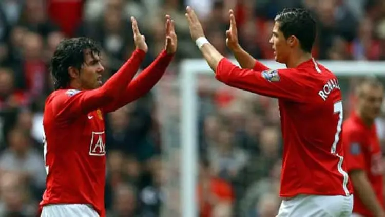 Kisah Tevez yang Tak Bisa Menyaingi CR7 Soal Disiplin Waktu
