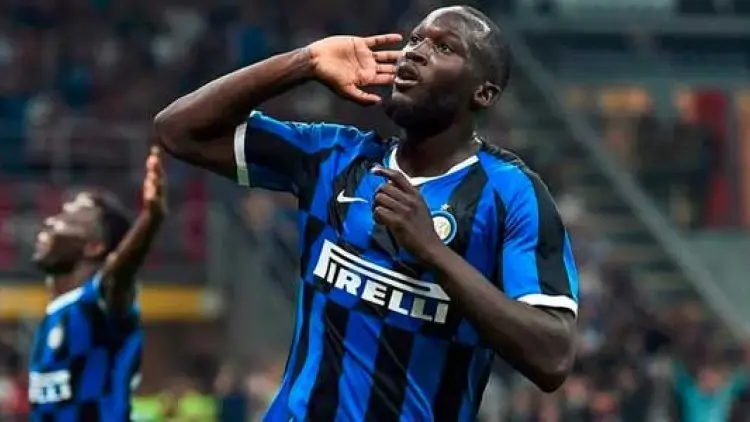 Lukaku Samai Torehan Ronaldo di Inter