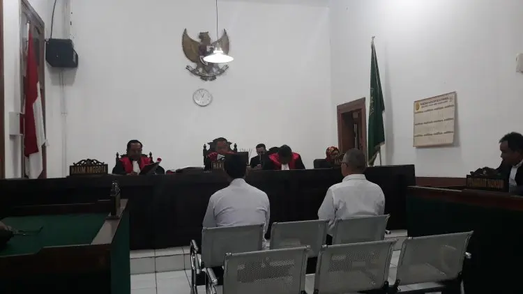 Korupsi, Dua  Konsultan Pengawas Divonis 1 Tahun