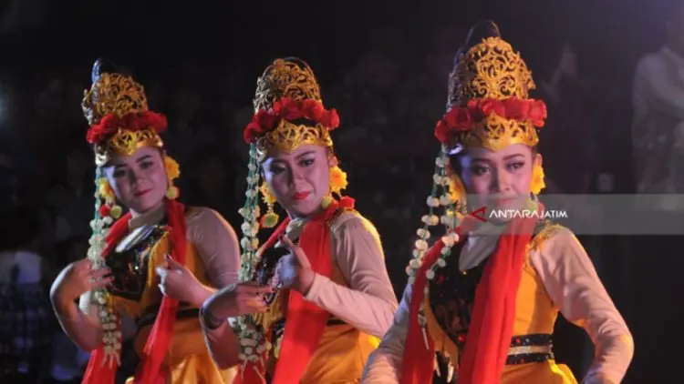 Tim Tari dan Musik Tradisional Indonesia Tampil di Prancis