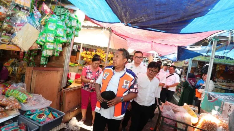 Yana Pastikan Pasar Milik Pemkot Bandung Berjalan Optimal