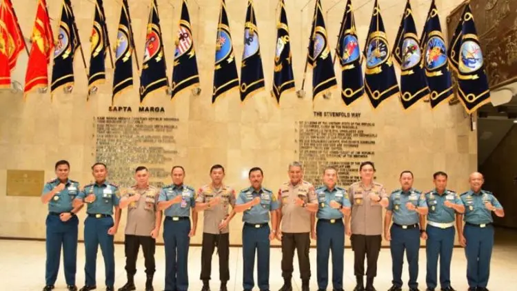 Kasal Terima Kunjungan Kapolri di Mabes AL