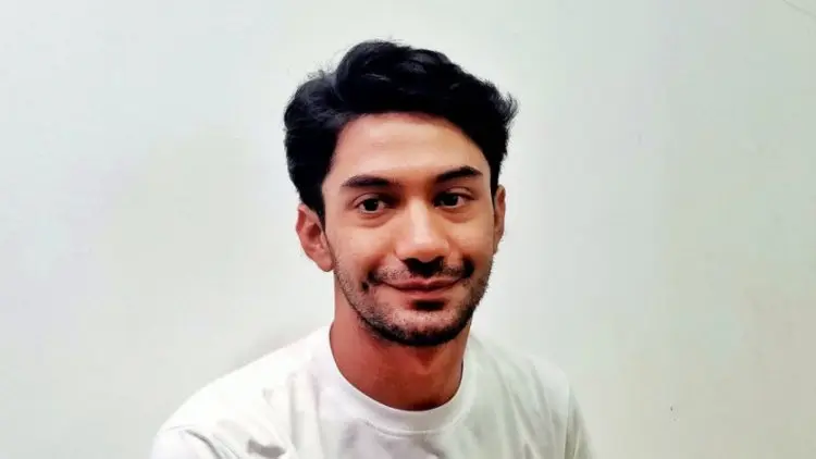 Dua Pahlawan Film Menurut Reza Rahadian
