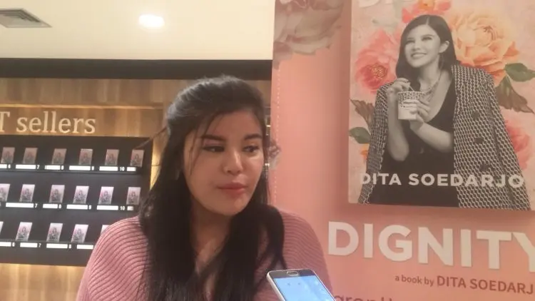 Dita Soedarjo Memberi Dukungan kepada Perempuan Muda Indonesia