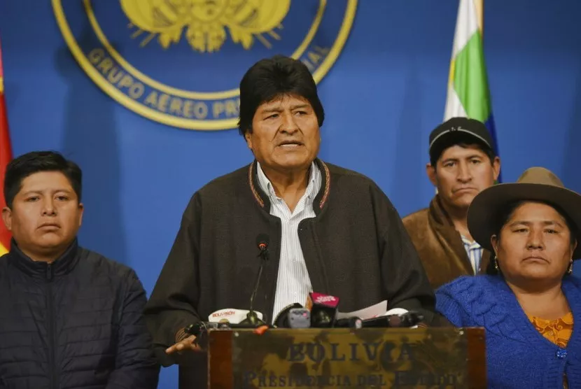 Presiden Bolivia Evo Morales Mundur