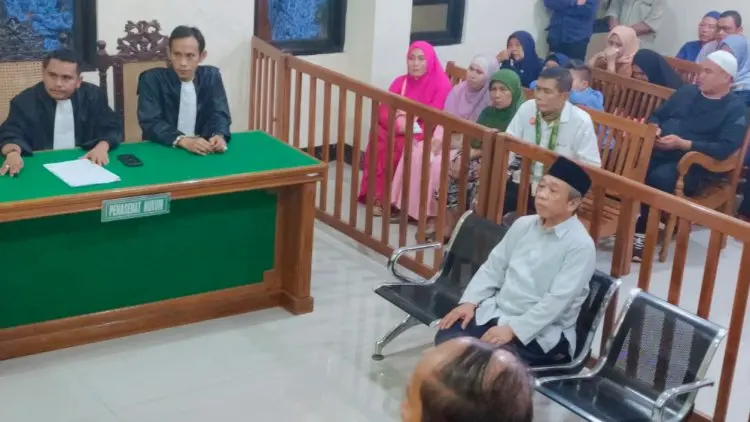 PN Brebes Vonis Pelawak Nurul Qomar 17 Bulan Penjara