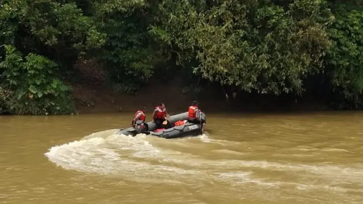 TNI-Polri Sisir Sungai Belawan Antisipasi Pembuangan Bangkai Babi