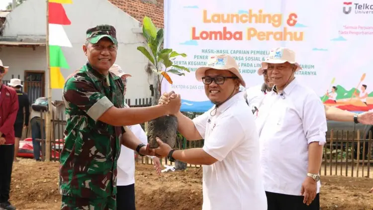 Telkom University Gelar KKN Tematik Dukung Program Citarum Harum