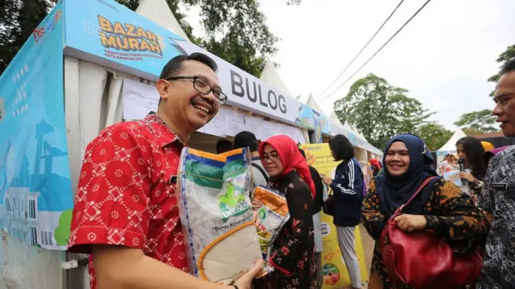 Jelang Natal dan Tahun Baru, Disdagin Gelar Bazar Murah