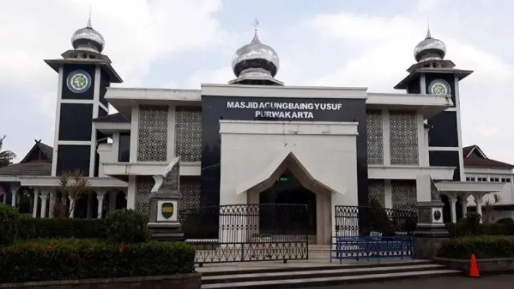 Inilah Lokasi Wisata Religi di Purwakarta yang Banyak Dikunjungi Peziarah