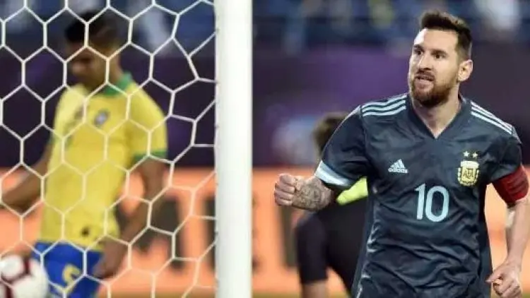Gestur Messi Minta Pelatih Brasil Tutup Mulut