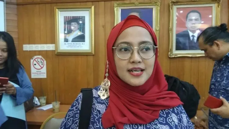 Rani Pancarani Beri Pendidikan Bahaya Ponsel atau Gawai bagi Anak