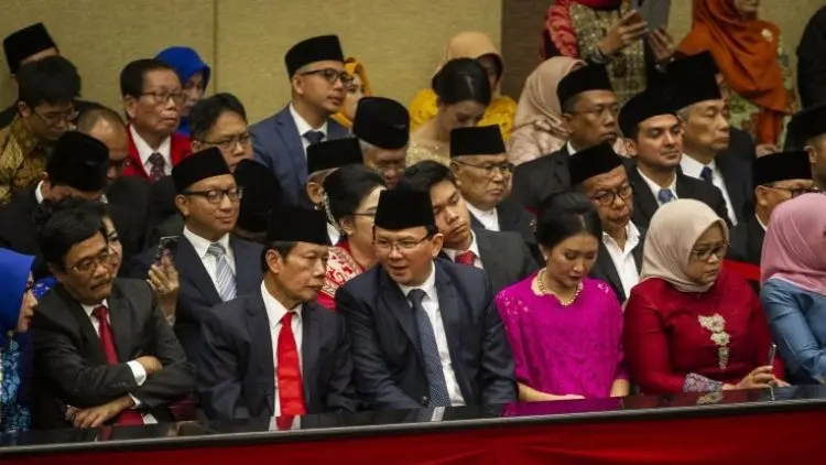 Daripada Ahok Mendingan AHY Atau Sandiaga