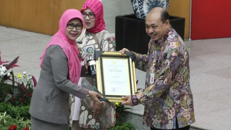 Pemkot Depok Raih Penghargaan Sebagai Kota Sehat