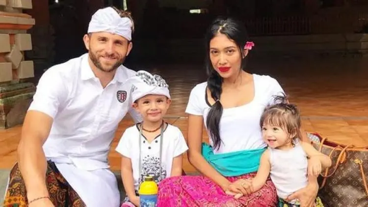 Spasojevic Berduka, sang Istri Meninggal Dunia
