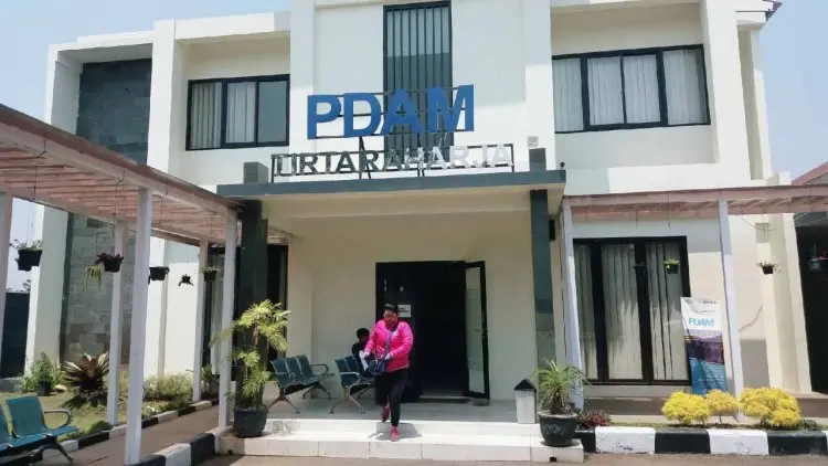 Warga Kebingungan Kantor Cabang PDAM Soreang Kosong