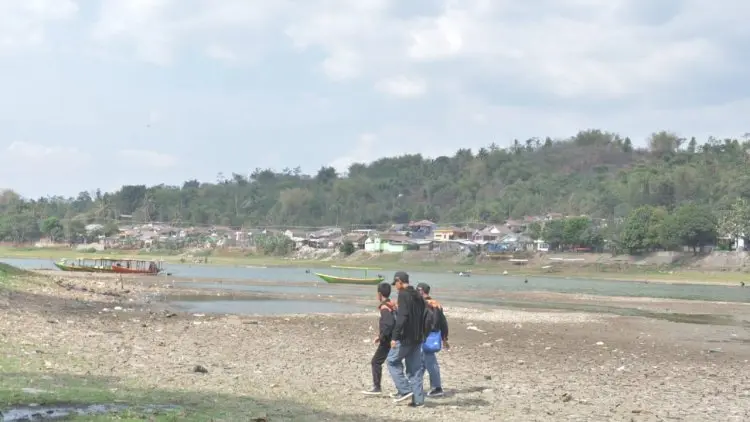 Ciburuy Nasibmu Kini, Menanti Sentuhan Ridwan Kamil