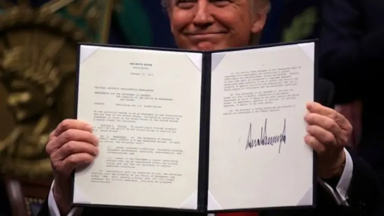Trump Menuju Delaware Melayat Dua Tentara yang Terbunuh di Afghanistan