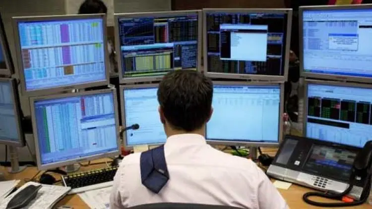 Bursa Saham AS Bisa Naik Tipis