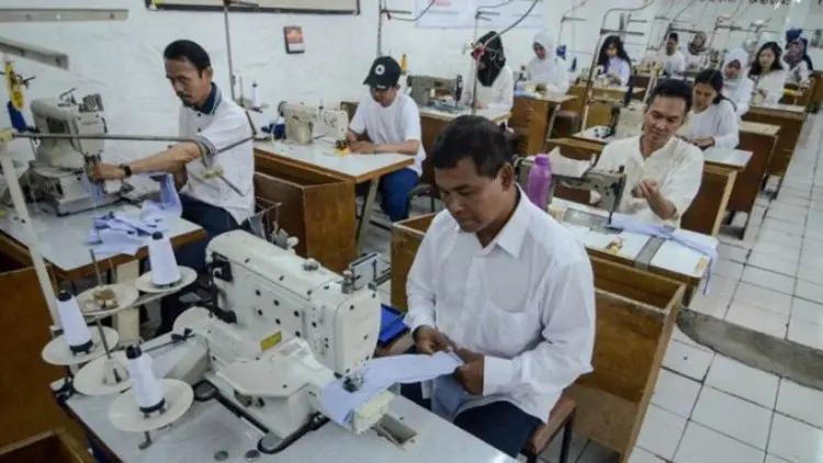 (Sikap Kami): Memenangkan UMK