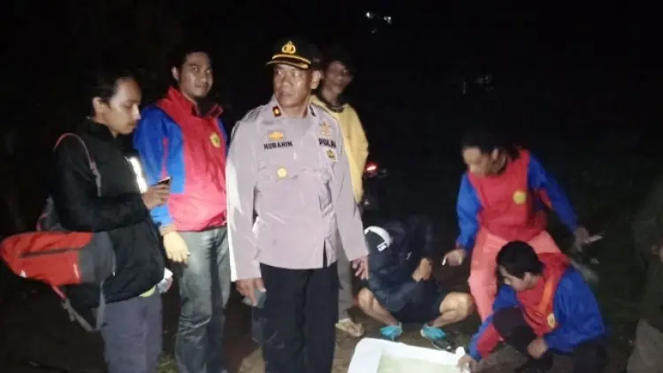 Polisi Sebut Lokasi Hilangnya Pasutri di Gunung Salak Terkenal Angker