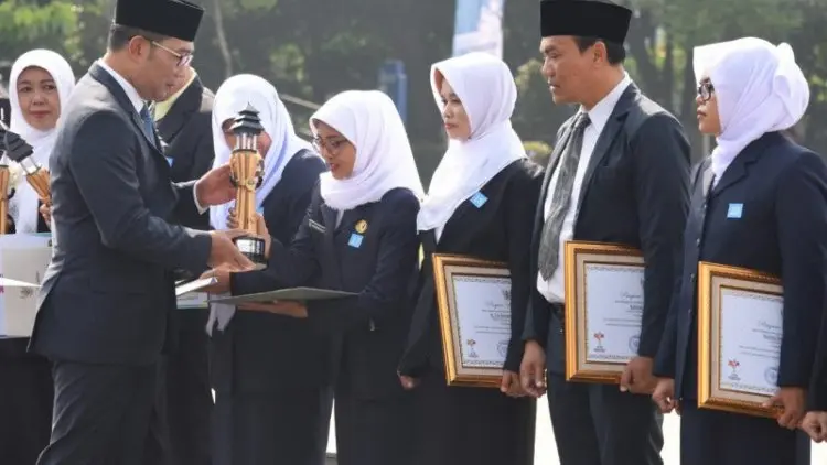 Pemprov Jabar Tindaklanjuti Arahan Mendikbud Terkait Hari Guru