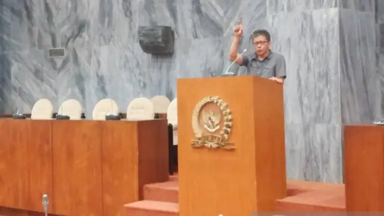 Rocky Gerung: Guru Adalah Rahim Bangsa
