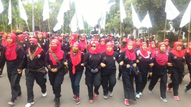Buruh Cirebon Tuding Ridwan Kamil Pro Pengusaha