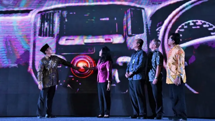 Menteri PPPA Berikan Molin untuk Kabupaten Bandung