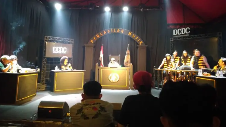 Sebar Mantra Gaib, Kapital Diseret ke Pengadilan