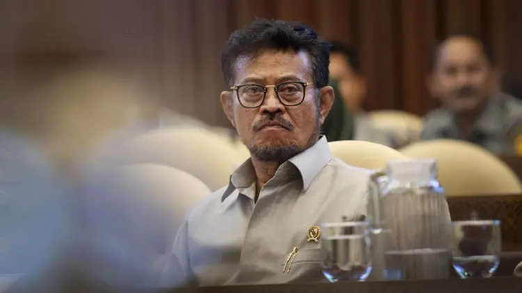 SYL Tetap Kerja Walau Libur