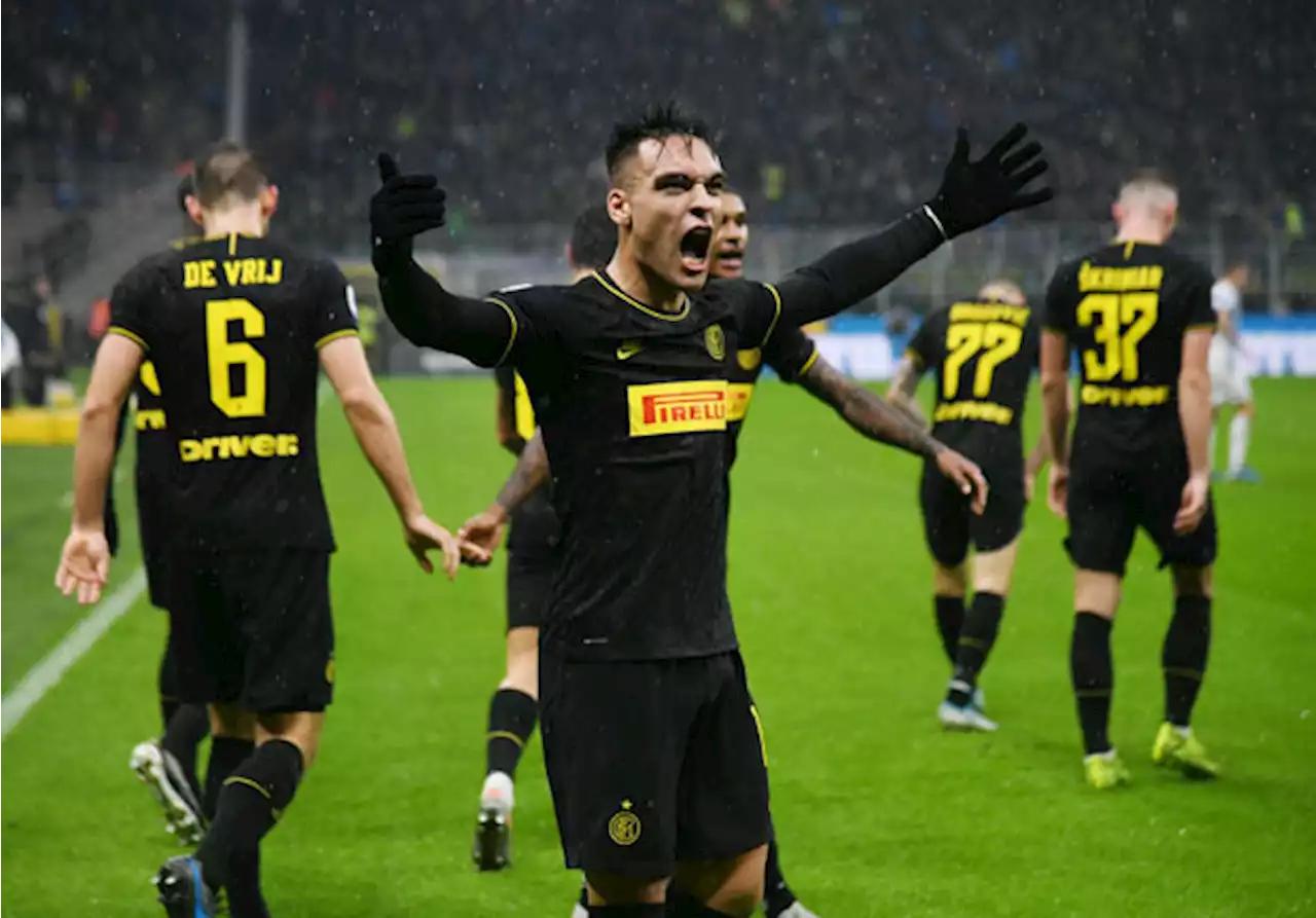 Conte Bangga Inter Naik ke Puncak Klasemen
