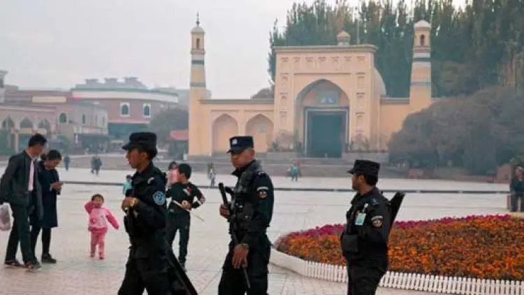 AS: China Target Masjid-masjid Uighur