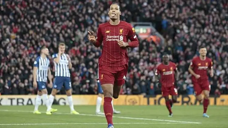 Van Dijk Sindir Ronaldo, Sang Adik Murka