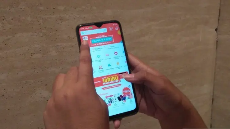 Ekonomi Global Lesu, Belanja Daring Indonesia Bergairah