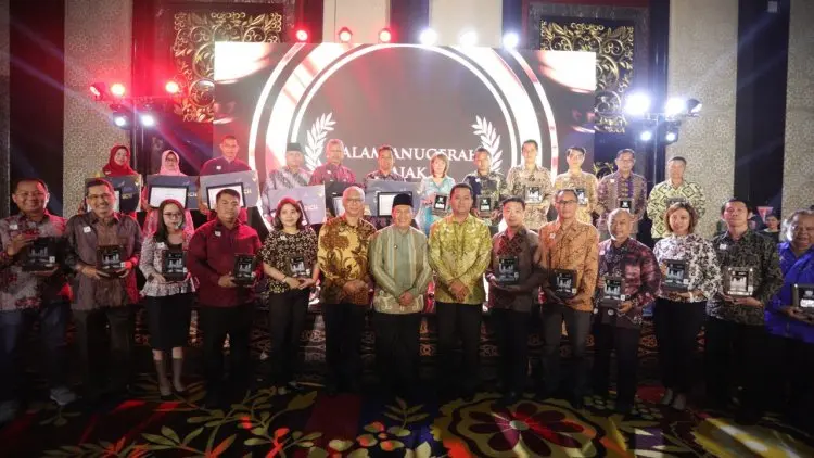 Pemkot Bandung Beri Penghargaan Wajib Pajak Patuh