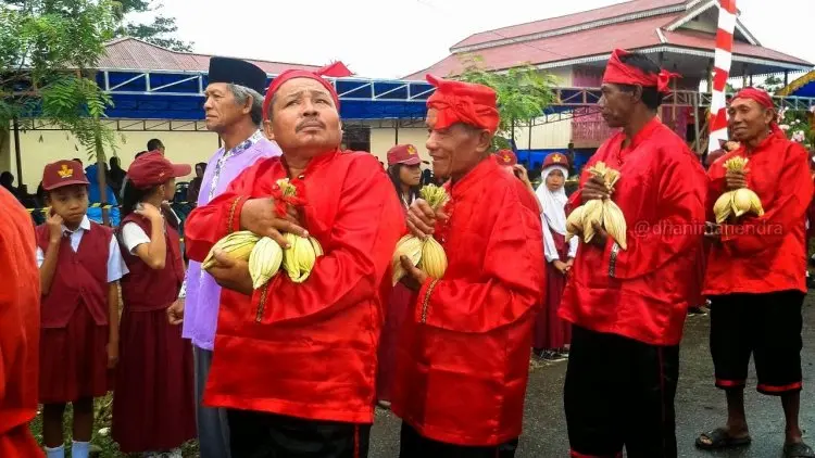 Molabot Tumpe, Cermin Persaudaraan Warga Banggai