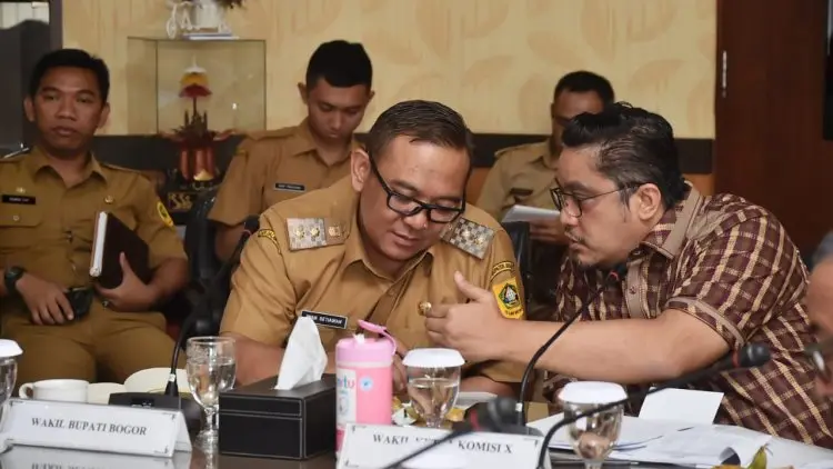 Wabup Bogor Curhat 5.000 Bangunan Sekolah Rusak ke DPR RI