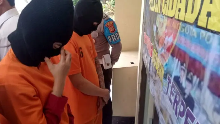 Hanya Gara-gara Senggolan Motor, Sejoli Ini Aniaya Mahasiswa