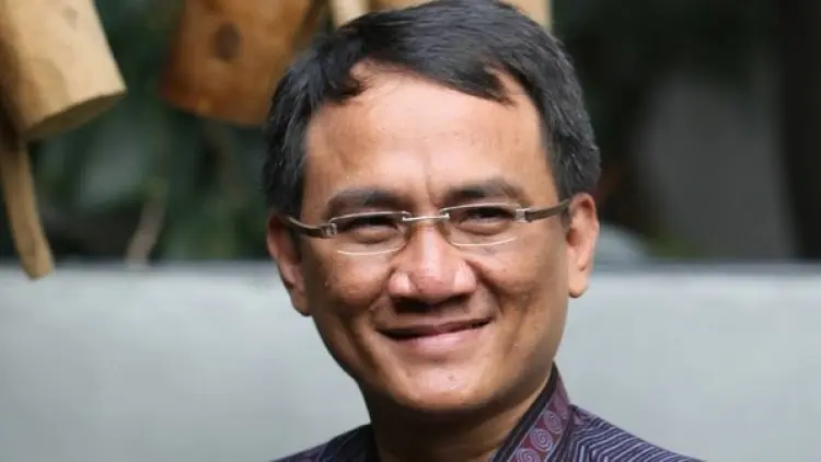 Kritik Andi Arief Demokrat ke Hendry PDIP