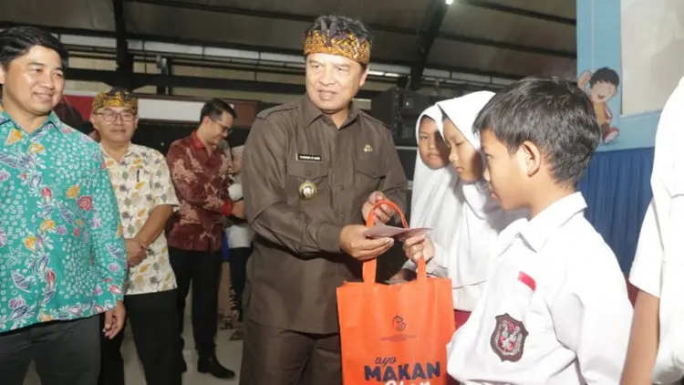 Harkanas Tahun 2019, Pemkab Bandung Bagikan 7 Ton Ikan Gratis