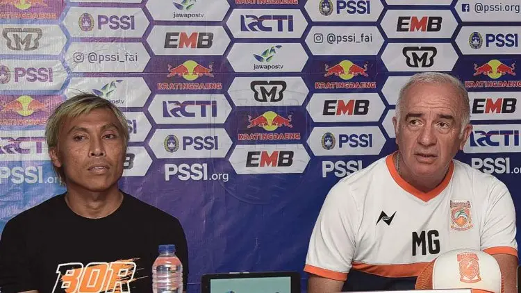 Abah Gomez Legowo Borneo FC Ditaklukkan Persib