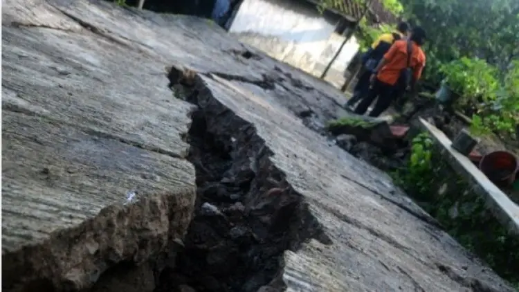 Dua Wilayah di Bekasi Rawan Pergeseran Tanah