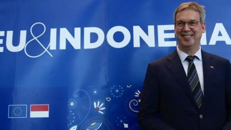 UE Persulit Sawit RI, Dubes Vincent Ngeles Begini