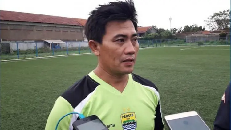 Di Tengah Kejenuhan, Pemain Persib Dipaksa Berlomba